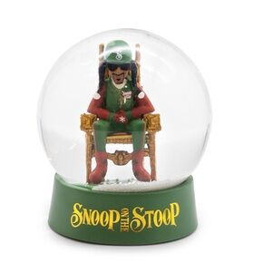Snoop Dogg Snoop on The Stoop Snowglobe